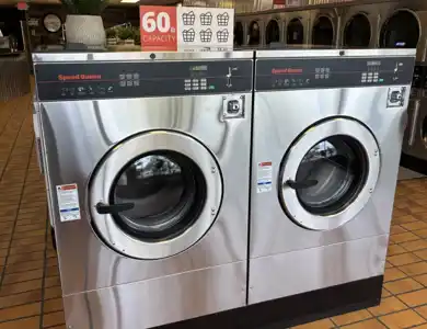 Large Washers At Northville Laundry 1200X900